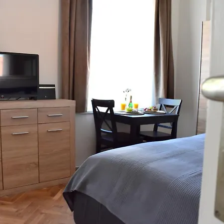 City Center Apartments Praga Zewnętrze zdjęcie