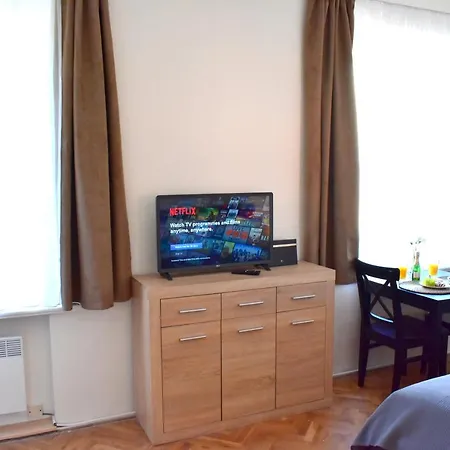 City Center Apartments Praga Zewnętrze zdjęcie